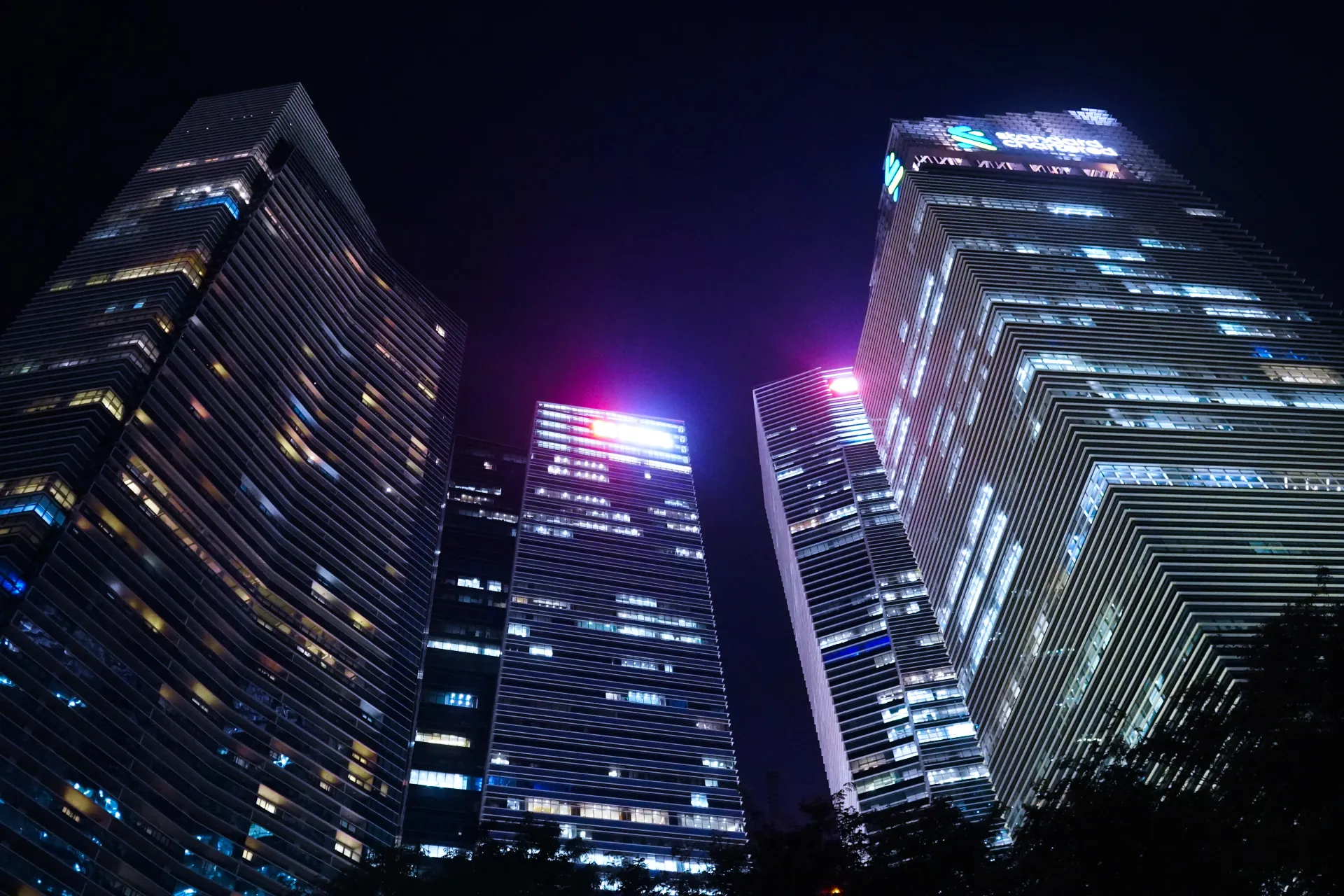 Singapore Finance Center at Night